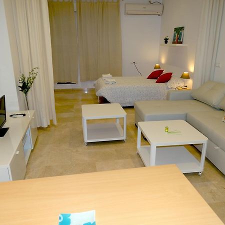 Minimalist Loft Center By Gms Apartamentos Kordoba Bagian luar foto
